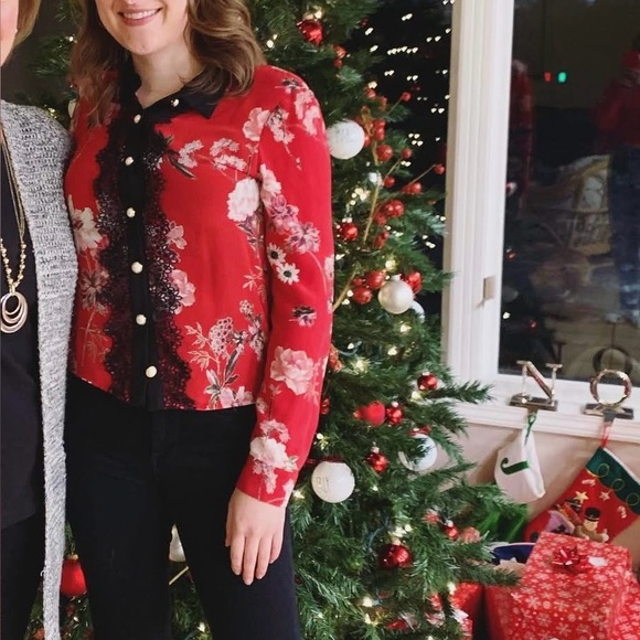 Moulin Rouge Floral & Lace Blouse LAST CHANCE - Picture 5 of 5